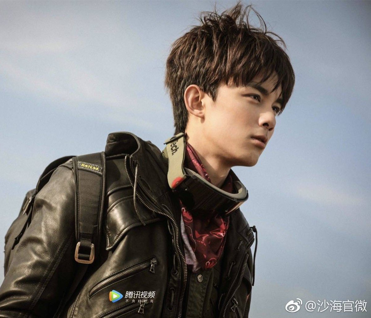 Sandman dorama. чжан исин песчаное море. Li cu. песчаное море дорама. цинь хао.