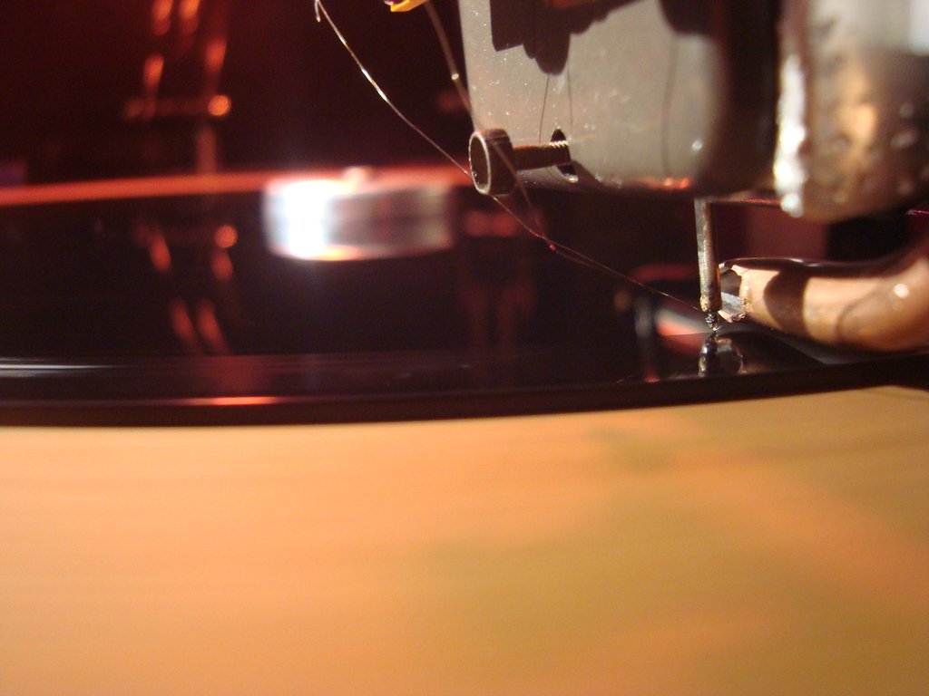 MagnetFidelity's tweet image. Article about an experimental  #DirectToDisk #recording session with #Naxatras @MagnetFidelity READ: agnewanalog.com/blog/2018/05/0…
#analog #vinyl #diskMastering #mastering #tubeGear #audiophile #rock