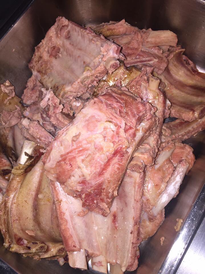 MurphysRockBar's tweet photo. Crubeens, Bodice, Creamy Tripe ready to go .. just waiting on our volunteers !!!
#mammysmemories #fridays #murphysrockbar @CorksRedFM @PaulByrne_1 @NeilRedFM https://t.co/rPlMkmKRpf