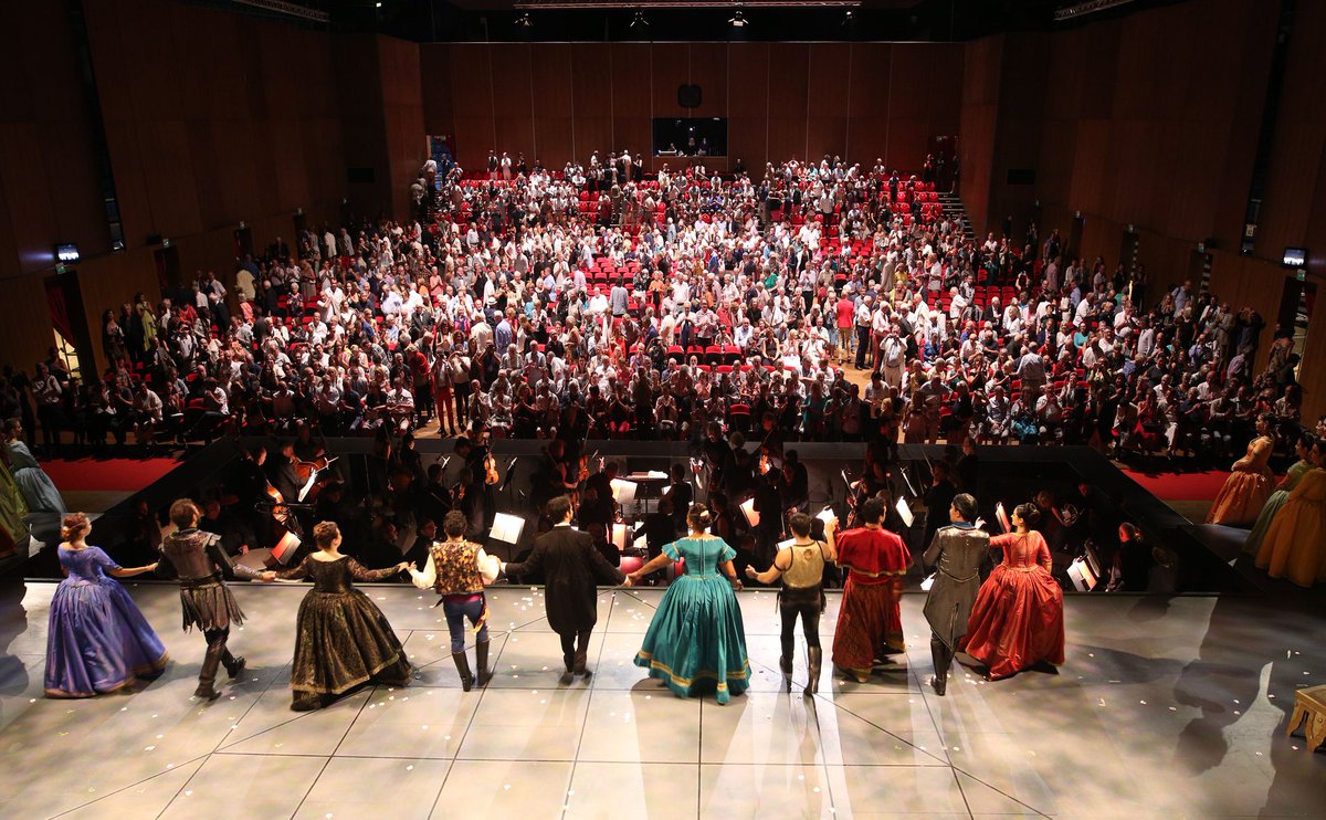 россини опера золушка в метрополитен опера 2020 принц темнокожий. россини магомет 2 пезаро 2008.