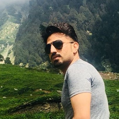 MeerShakirkhan's tweet photo. #NewProfilePic https://t.co/DayC7vULNp