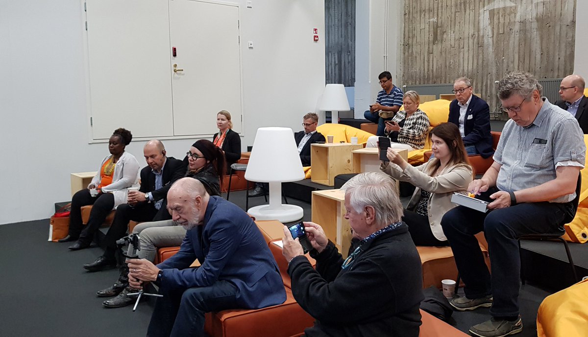EspooEsbo's tweet photo. 150th #bisnestreffit now in A Grid Otaniemi.
https://t.co/PQWQOXt0MY
#bisnesdates #espooinnovation #otaniemi #safetybusiness #AGrid https://t.co/YYwUlU4e31