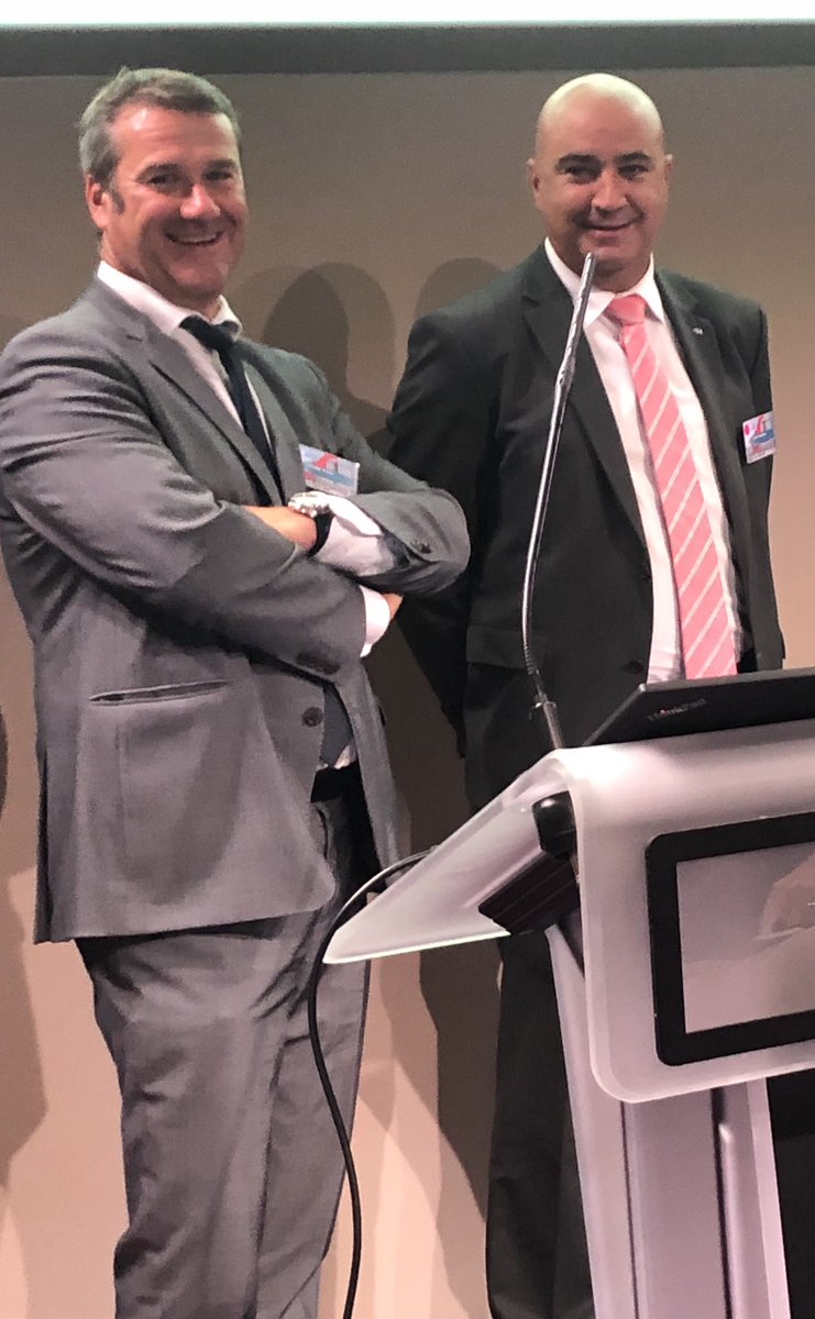 JulienSteimer's tweet photo. Après leur mise à l’honneur au siège @AXAFrance lors du seminaire national, retour sur le terrain des leaders #AXA #SudOuest #AEP. Et RV en septembre avec les 3 conventions de toutes les équipes ! #Energie https://t.co/IwrPqMfYjX