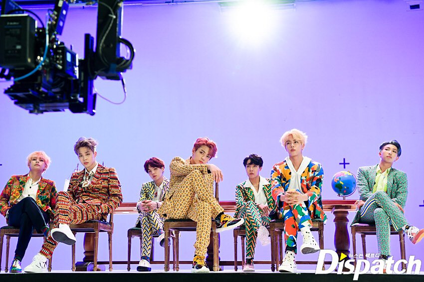 SUGA_th's tweet photo. [STARCAST] #SUGA #BTS #IDOL
🔗 https://t.co/VvYgIOn5GV https://t.co/KCuWd4IbRe