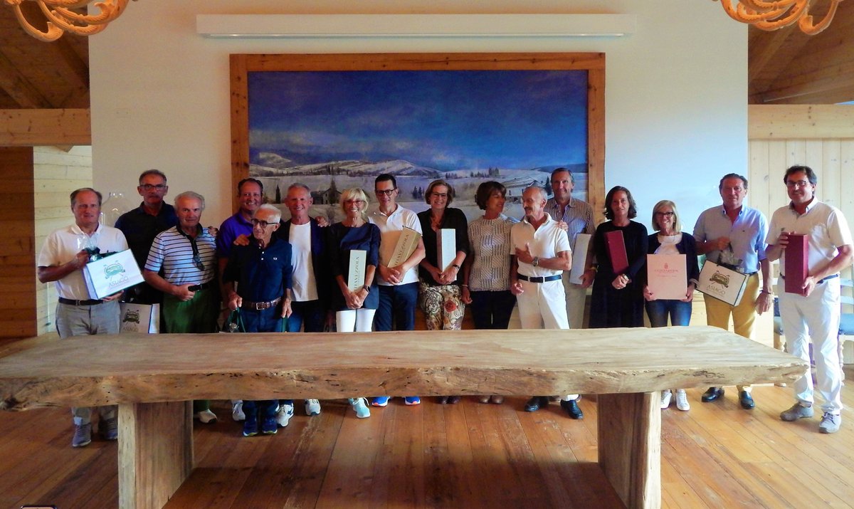 Interclub Asiago-Gardagolf
#ipremiati #winners #golfasiago #gardagolfcountryclub #ilovegolf #altopianoasiago #amicizie