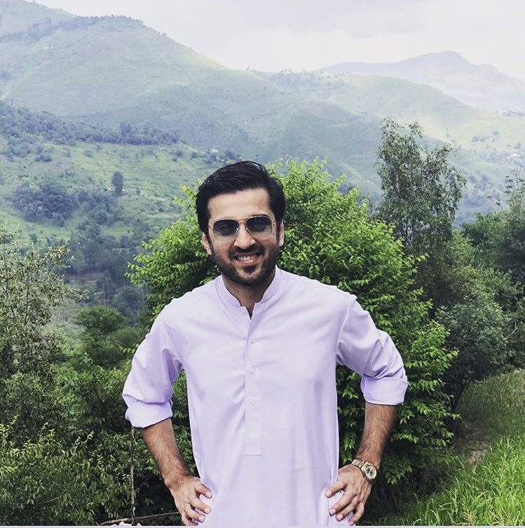 @AdilabbasiAry Nothing You Wear Is More Important Than Your Smile :) 
Keep smiling ☺️☺️
You’re the #ManOfPersonality MashaAllah 💕🔥

#AdilAbbasi 
#Naran