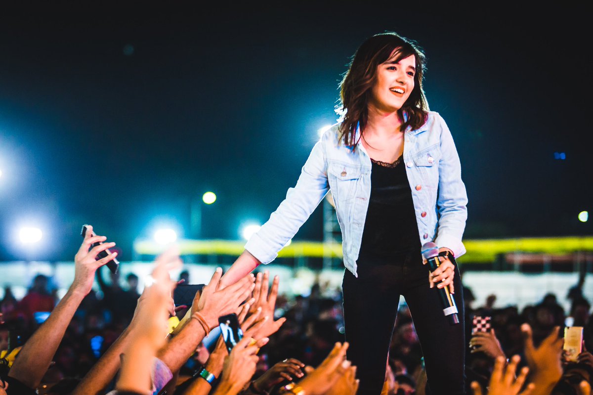 ShirleySetia's tweet photo. ❤️ 

#ShirleySetiaLive | Ahmedabad https://t.co/XQqT6vYZs3