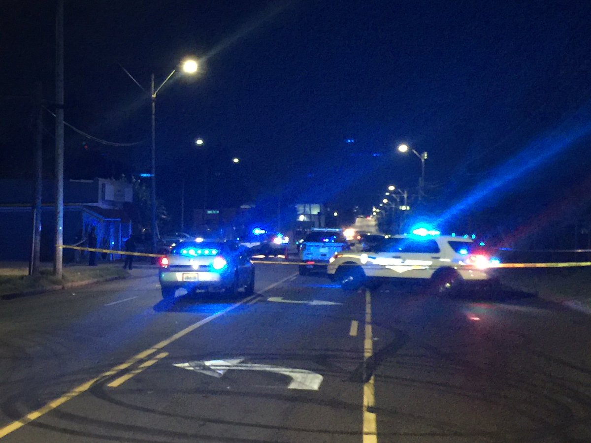 BREAKING- POLICE: Shooting investigation on Richard Arrington Jr. Blvd north in Birmingham outside an event center. 1 man shot with life-threatening injuries. PHOTO: Greg Long/WBRC #wbrc