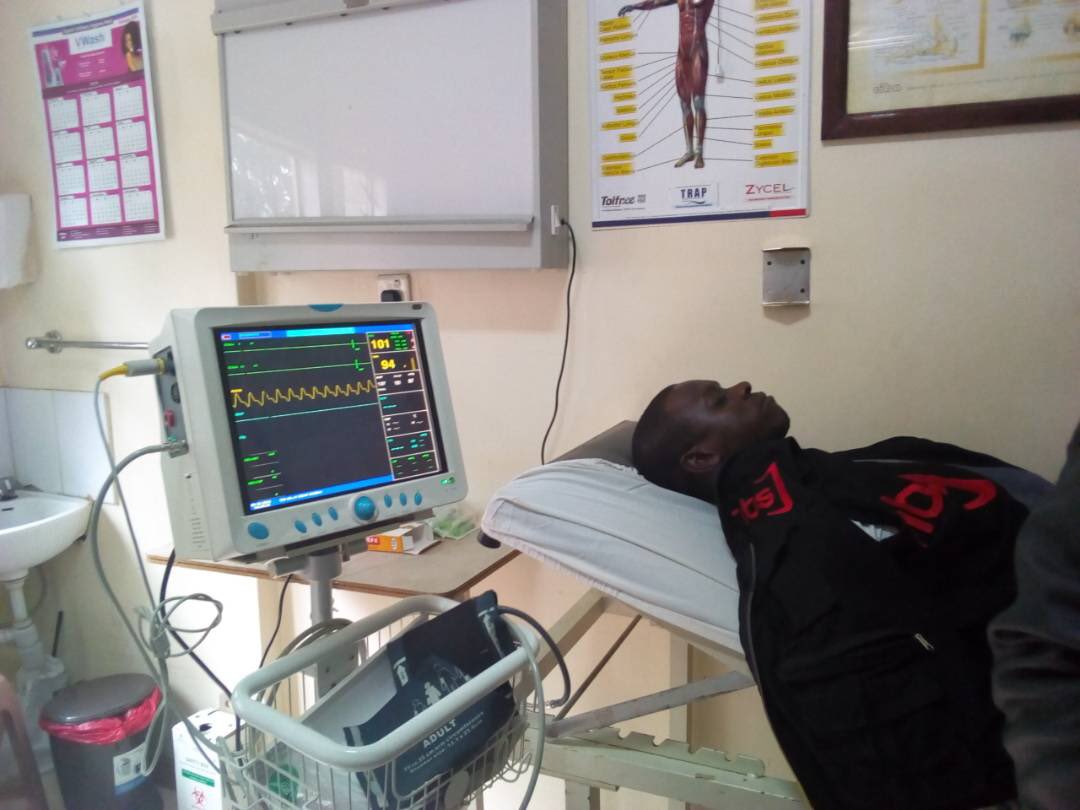 chapterfourug's tweet photo. UPDATE: A few days after issuing an apology for brutalising journalists, security operatives attack and beat up Joshua Mujunga, @nbstv journalist, for covering a #FreeBobiWine riot in Kamwokya, a Kampala suburb today morning. 

#PressFreedom #JournalismIsNotACrime https://t.co/JruayuyeMo