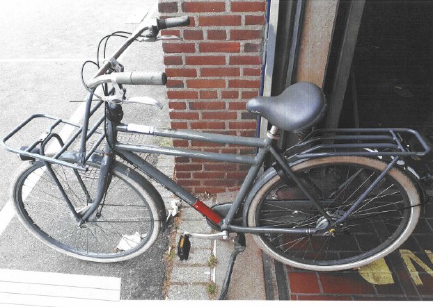 pol_vdham's tweet photo. - Herkenning gevraagd - 

Op 23 augustus 2018 zijn er twee fietsen aangetroffen op het Brandkraanpad te Rotterdam. De fietsen zijn mogelijk van diefstal afkomstig.
Het betreft een Batavus type Cnctd en een Gazelle type Esprit. Herkent u de fiets neem dan contact op met 0889641350 https://t.co/1fcSgpcEul