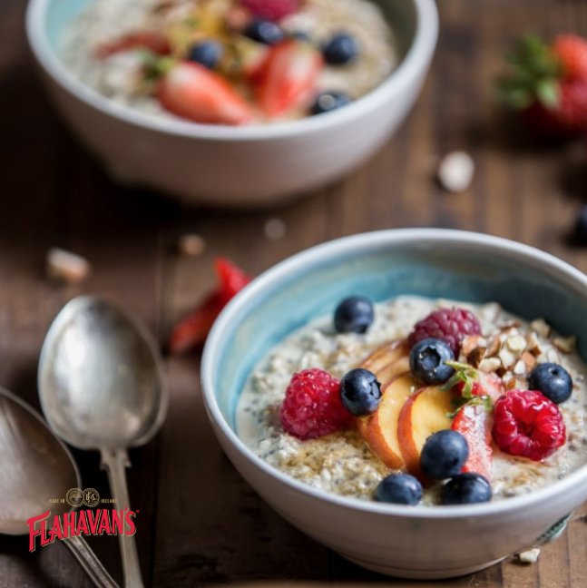 FlahavansIRL's tweet photo. Here's to the end of a beautiful Irish summer! Keep your morning's bright by topping your oats with colourful fruit such as berries, peaches and bananas. https://t.co/CwGZ2ldkdJ