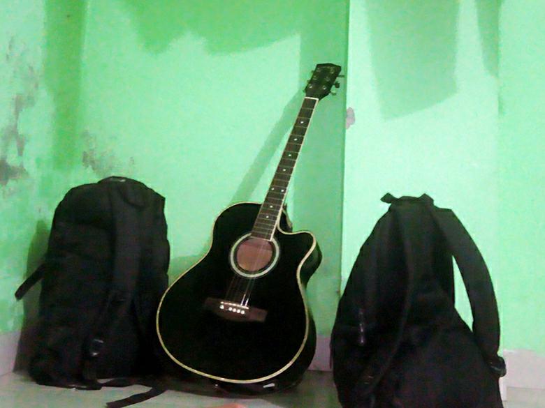 ProbonT's tweet image. amar to aktai sopno,,,,,
😞