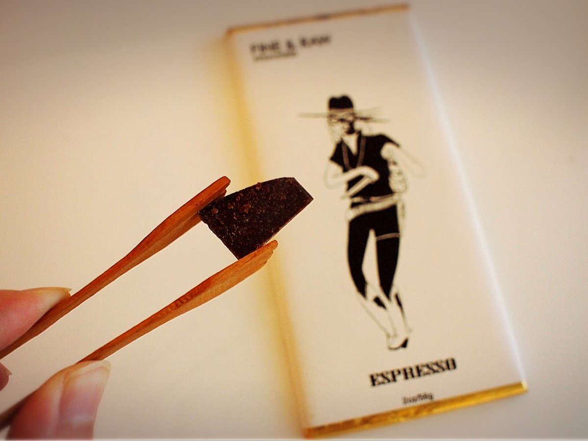 LamageSns's tweet photo. つまんでみました🍫
#chocolatdelegame #beantobarchocolate #beantobar #チョコ #チョコレート #スイーツ #名古屋 #名古屋駅 #名駅 #中村区 #中村 #antidotechocolate #fineandraw #marou #chocolateorganiko #chocolatmadagascar #chocstars https://t.co/8R7A96baNu