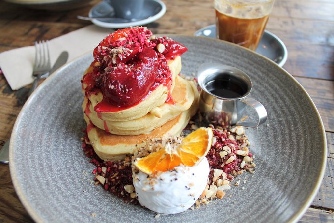 Block out the weekend of #September 1st right now – London’s first #Brunch #Festival is coming to the <a href="/trumanbrewery/">The Truman Brewery</a>. With enough #food, #drinks, talks and panels to satisfy anyone’s hunger, get excited for a weekend of taste sensations. <a href="/LDNbrunchfest/">London Brunch Fest</a> 

countryandtownhouse.co.uk/events/london-…