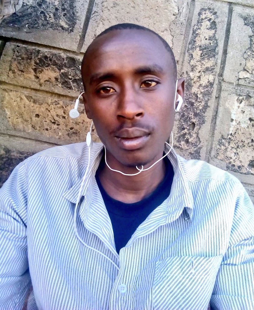 bonifacemwangi's tweet photo. David Mwai and his wife Rebecca hajila were arrested on Monday by flying squad officers and bundled into a probox. On Tuesday, he called his family with an urgent request “please find my wife”. Yesterday David Mwai was murdered inside Parklands Police Station. Wife still missing. https://t.co/NxzS5DDYLU