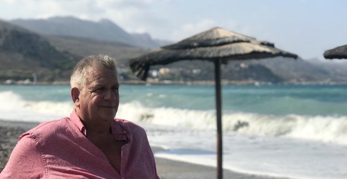 VdmLtd's tweet photo. Breakfast on the beach, coffee and croissant paid for ahead of my meetings with my #Violacard in Kolymbari Crete, keeping track of business expenses. #fintech #myviola #thewallet https://t.co/lgKmnhChXH