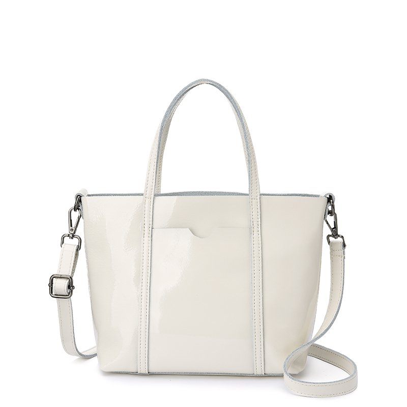 freyexpress's tweet image. FREE Shipping
Up to 70% off
freyexpress.com
Follow us @freyexpress

#leatherbags #handbagshop #handbags #handbagseller #handbagonline #handbaglover #crossbodybag
#handbagsale #handbagsforsale #handbagonlineshop #DiscountLeatherBags #WomenLeatherBags #fashionbag