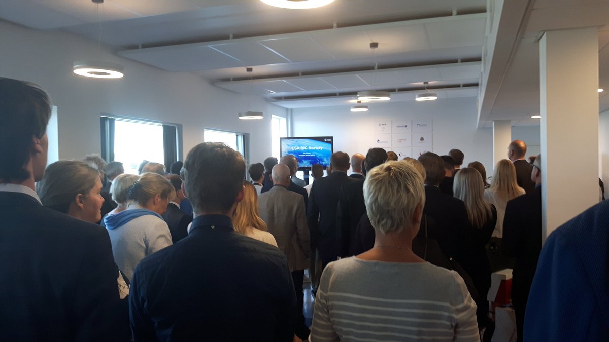 JorunJop's tweet photo. Åpning av ESA BIC Norway på Kjeller. https://t.co/CxGQU6wz7q