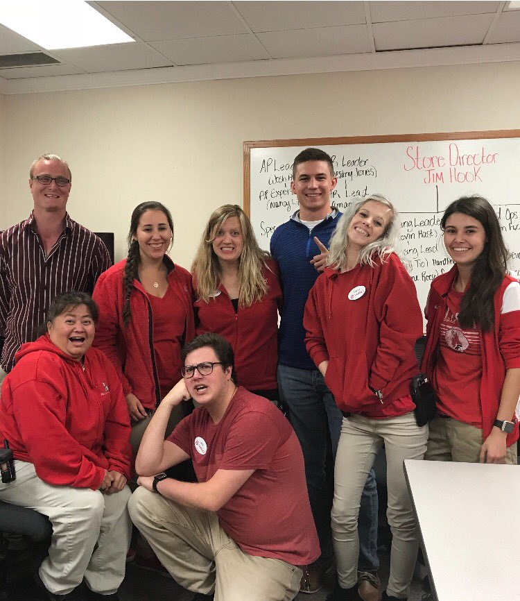 Labor Day trivia champs🏆Always having fun at our Friday huddles. #defaultpointsdontcount