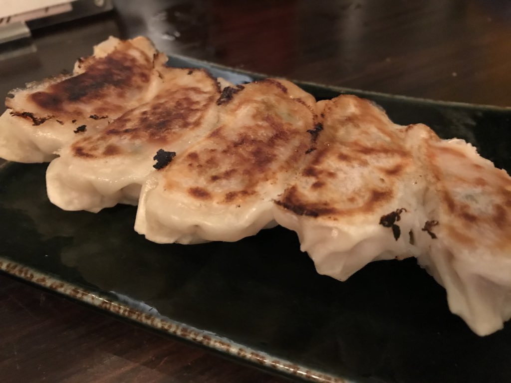 Phil_Thundercat's tweet photo. Tasty eats at a local bar! NOMS!!
やはりうまいわ!2年記念日おめでとう! @sayaka0x0x #恵比寿 #渋谷飲み #japanlocal #instadrinking @racketman777 https://t.co/fFMlyutl7H