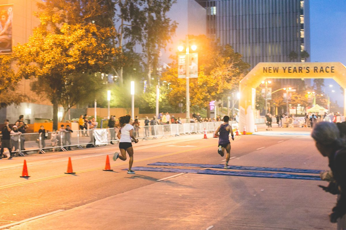 IrongirlNadia's tweet photo. Today’s gratitude is being able to attempt to race my next 5K this Sunday. Respect every distance and you learn to love every starting line. 2 days till race day!! // @NewYearsRace 5K/10K 1st FOA twice. #newyearsrace #jivelive #hokeoneone #timetofly https://t.co/tNGyPKdHKq