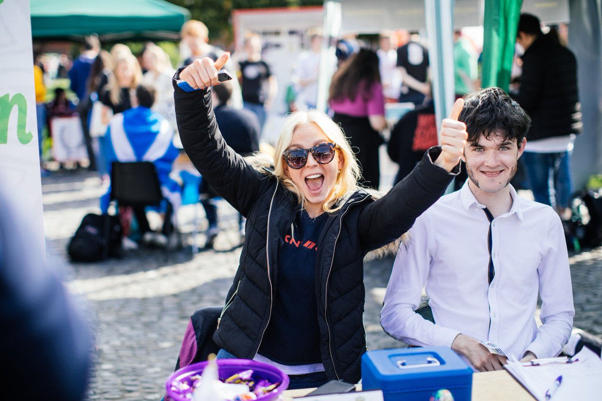 tcddublin's tweet photo. Looking forward to welcoming all #TCDFreshers next Monday for Freshers’ Week and orientation! Get your 2018/19 Trinity academic calendar here https://t.co/NZj17XFcBt … #trinityeducationproject #ThinkTrinity https://t.co/6ic8wbQpP2