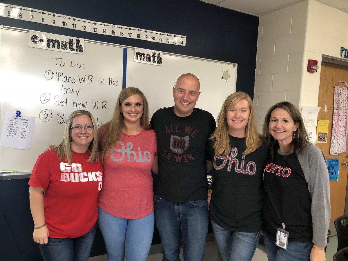 MrsBassitt's tweet photo. Kicking off a fantasy football project to learn about how we use data and statistics in real life! #berkshirestrong #fantasyfootball #dataandstatistics https://t.co/j5EeQ0Da9E
