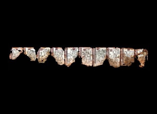 lajornadaonline's tweet photo. A través de un anuncio en el @mna_inah, confirman la autenticidad del 'Códice Maya de México', es el manuscrito legible más antiguo de América https://t.co/DCXTrlhagF https://t.co/2iNulDfp0d