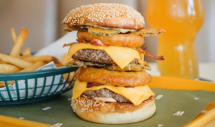 These are the insane burgers you can try during Le Burger Week Vancouver (Psst: It's Sept. 1-7) ow.ly/mS6S30lBCh8