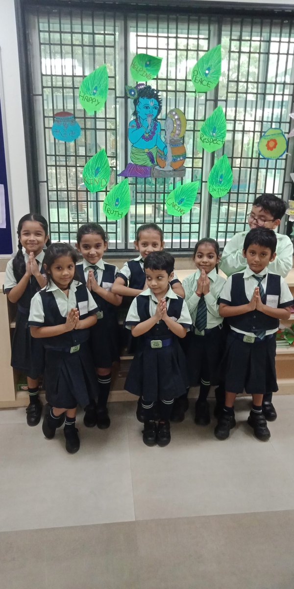 ShikhaVig's tweet photo. janmashtami#celebration#fridayactivity#learningsfromlordkrishna#creativity#creativity#faith#blessings#positivity
@sikka_tamanna @SonaliPrakash9 @sapna_sukul 
Thanks to Ashish sir @AshishD49027101 https://t.co/BhE5Vyuf5u