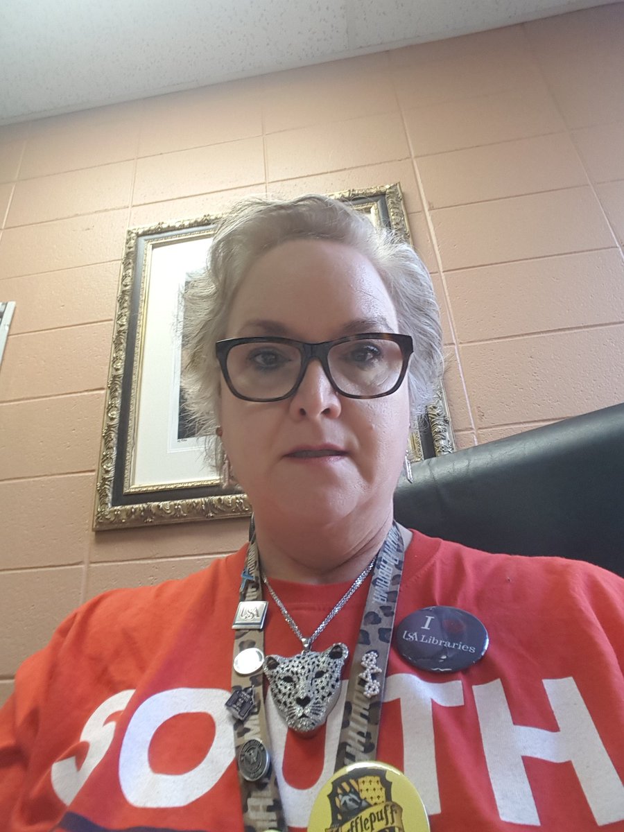 USAKWP's tweet photo. #CollegeColorsDay #gojags #UniversityofSouthAlabama #HigherEdPartnership https://t.co/wjuLgGmVIX