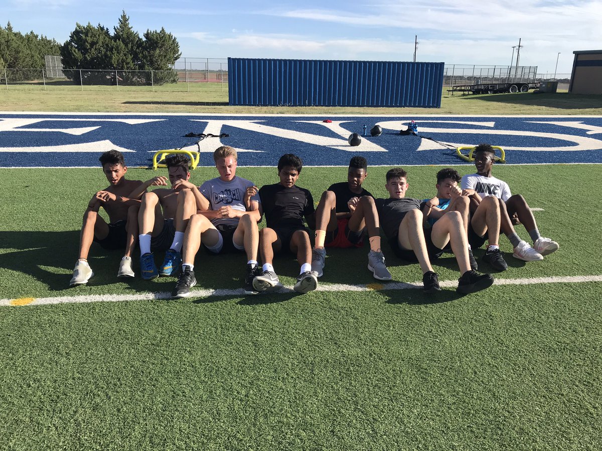 BoysFrenship's tweet photo. Last day of #shiphoops #bootcamp18, another team race with a two plate run, sled pulls, sit-ups, push-ups, medicine ball relay, and team run. https://t.co/agCYGkyFWz