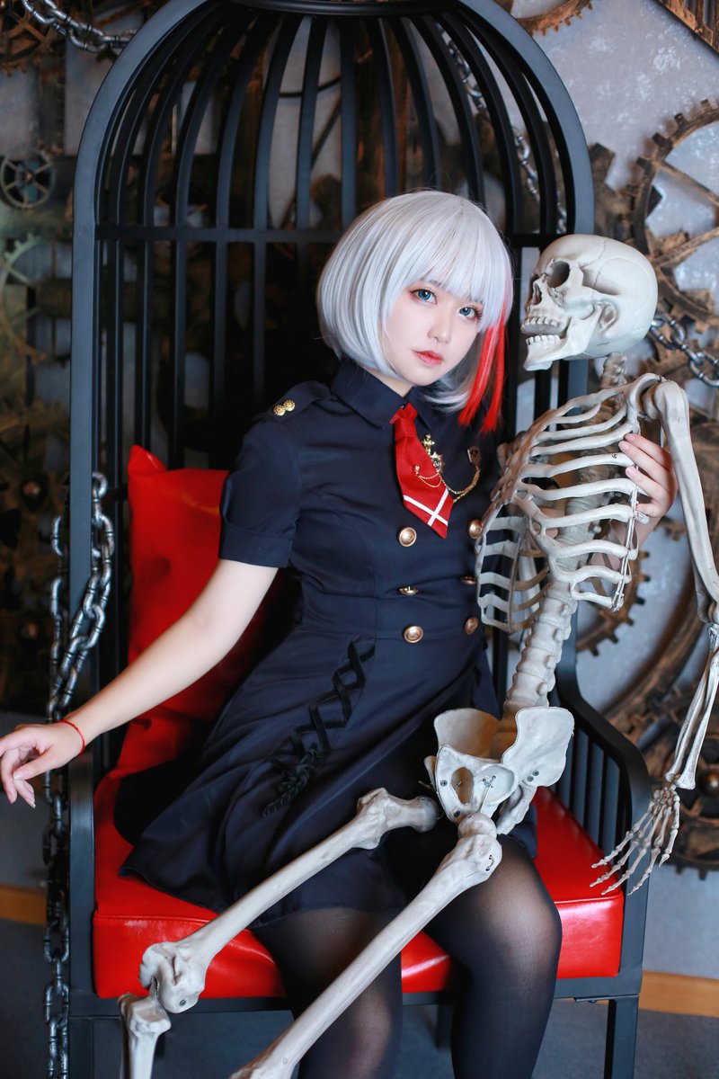 纱鸟satori Auf Twitter アズールレーン アドミラル グラーフ シュペー 斯佩伯爵海军上将 Photo Sisyphuszhou