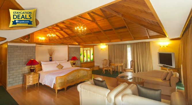 ExpediaIN's tweet photo. #StaycationFriday Pamper yourself in the luxurious Le Meridien Kochi as you get exclusive deals when you #TravelWithExpedia! Nestled between lush forests, this deal is not one to miss! Get started with the link here: https://t.co/UWllPywOpH #FridayMotivation https://t.co/1SAvnn5EQw
