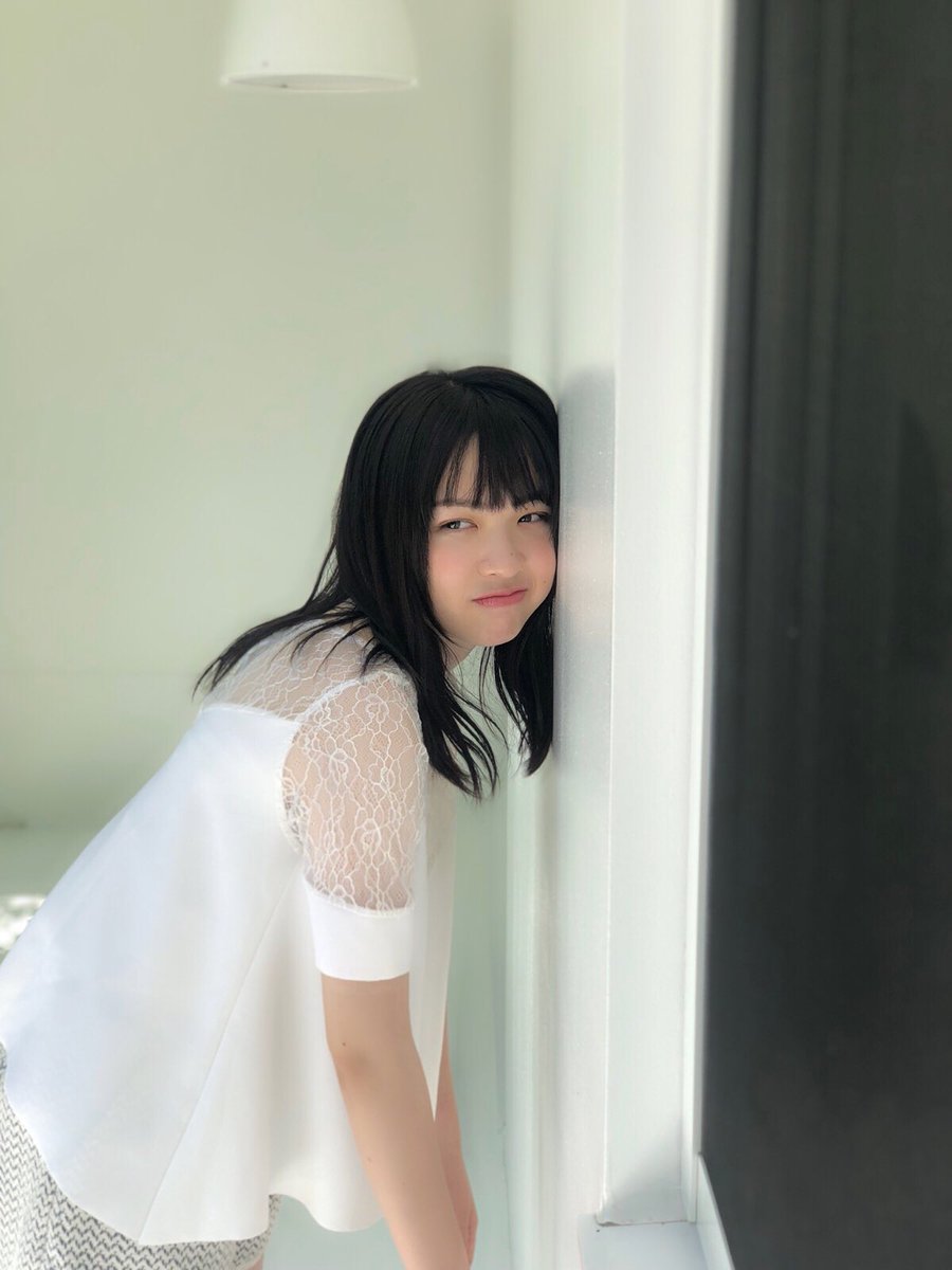 アップトゥボーイ Utb 編集部 発売中のアップトゥボーイvol 270にグラビア10ページで登場してくれているみり愛ちゃん 葉山にお出かけしました 1枚目 今年初ビーチでご機嫌な渡辺嬢 2枚目 この変顔 好きです 3枚目 虫が大の苦手なので ありんこに アップトゥボーイ Utb 編集部 発売中のアップトゥボーイvol 270にグラビア10ページで登場してくれているみり愛ちゃん 葉山にお出かけしました 1枚目 今年初ビーチでご機嫌な渡辺嬢 2枚目 この変顔 好きです 3枚目 虫が大の苦手なので ありんこに