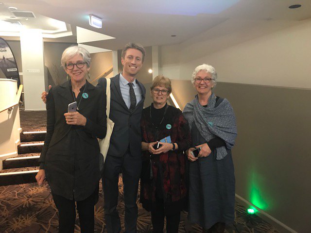 Just before tonight's Opening Gala kicked off, Sammy J swung by to thank some of our volunteers. <a href="/welovelorne/">We Love Lorne</a> #lorne #fopa