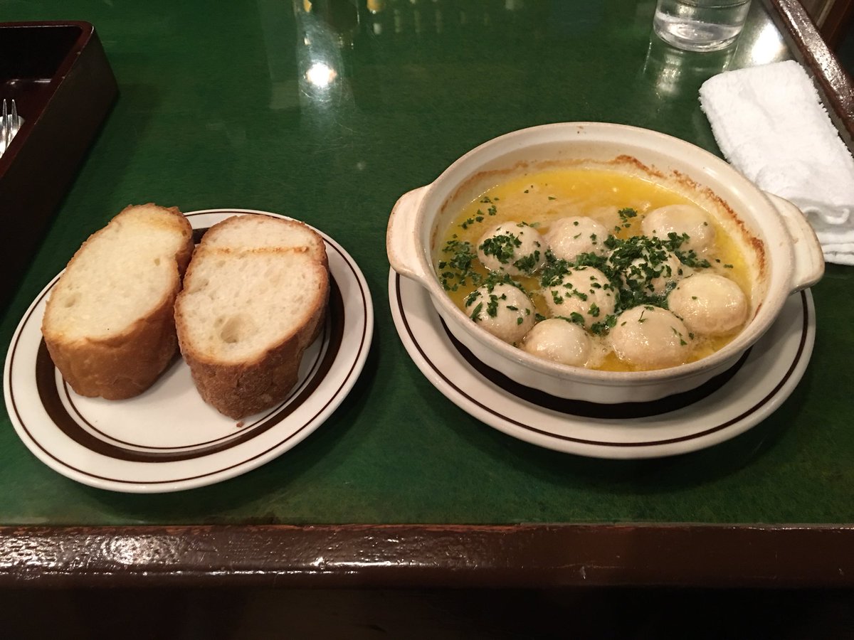 モロフジ 東京遠征初日の夜は孤独のグルメシリーズから神泉にあるボラーチョへ マッシュルームガーリックをパンに浸して食べるのが美味しい オーダーはカニグラタン マッシュルームガーリック ボラーチョのスパゲティです 孤独のグルメ モロフジ 東京遠征初日の夜は孤独のグルメシリーズから神泉にあるボラーチョへ マッシュルームガーリックをパンに浸して食べるのが美味しい オーダーはカニグラタン マッシュルームガーリック ボラーチョのスパゲティです 孤独のグルメ