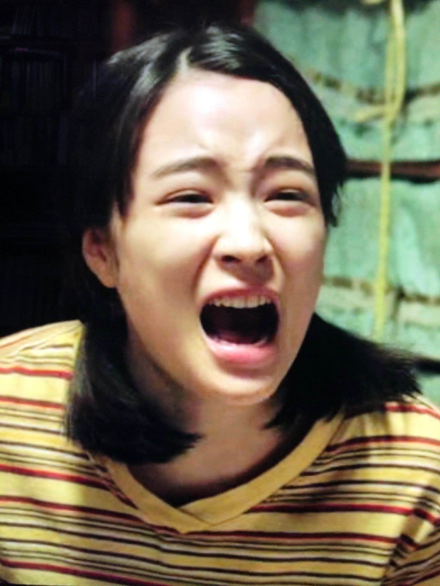 広瀬すず　泣き顔 