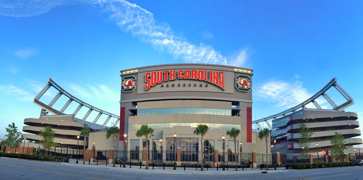 UofSC's tweet photo. 7️⃣5️⃣ days until @gamecockfb. That's it. That's the tweet. 🏈 https://t.co/TeH9BIihWV