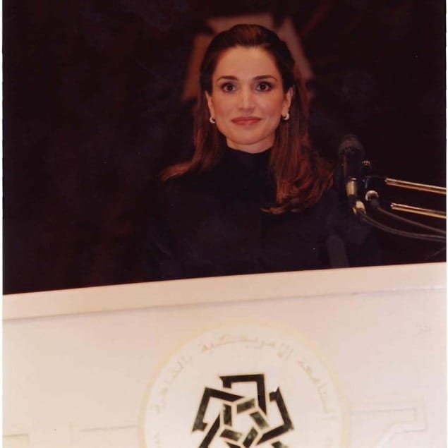 يتقدم نادي خريجي الجامعة الأمريكية بالقاهرة من الرئيسة الفخرية للنادي جلالة <a href="/QueenRania/">Rania Al Abdullah</a> '91 باحر التهاني  بمناسبة عيد ميلادها سائلين المولى عز وجل لجلالتها عمرا مديدا مليئا بالصحة و السعادة و العطاء في ظل حضرة صاحب الجلالة الهاشمية الملك عبدالله الثاني ابن الحسين المعظم.