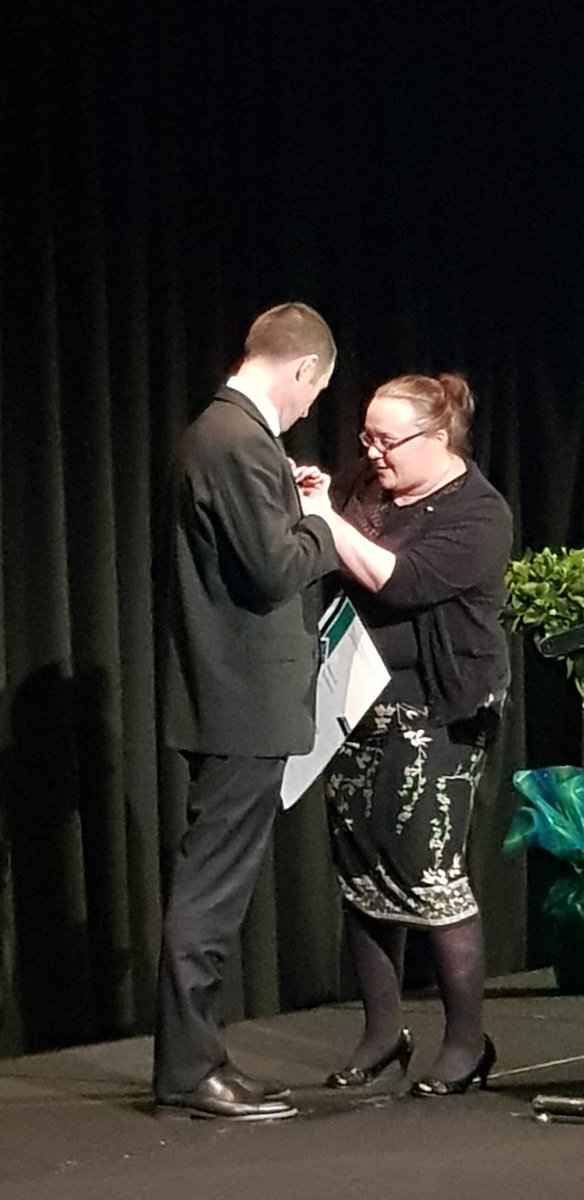 FiWindle's tweet photo. Congrats to Dave Monro of the @HeartNZ for receiving the @dietitiansnz Outstanding Achievement in Dietetics Award at tonight's #dietitiansjubilee #75yearsofdietitians #dnz2018 dinner that included 11 past presidents on the guest list. https://t.co/BNX1Hi7TbH