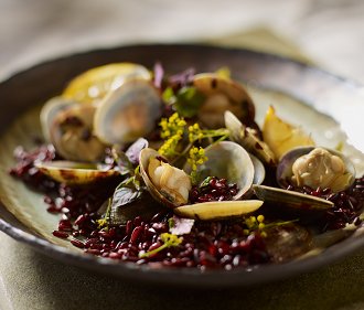 Equator_Design's tweet image. It&apos;s fish Friday here at our Manchester site today. 

Our food stylists and photography team in Manchester have been working on some development work this week.

#createdbyequator #equatordesign #fishfriday #fish #friday  #photography #foodphotography #foodstyling #designagency