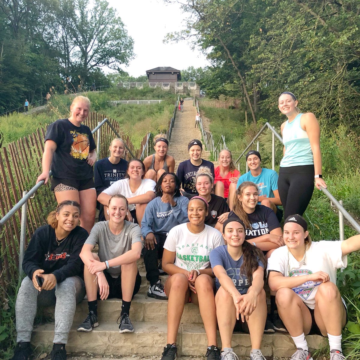 TrollsWBball's tweet photo. Starting off Labor Day Weekend with 7 laps of laboring at the stairs! #WeAreTrolls #YesFace https://t.co/ypvAhaXPrg