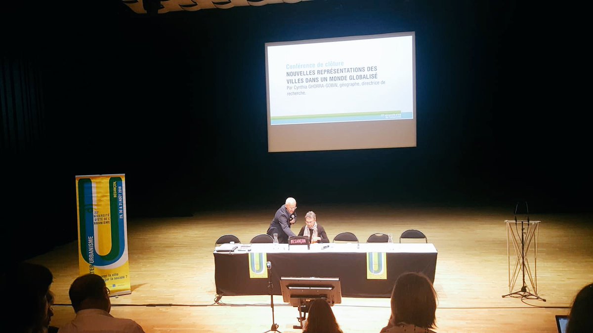 Ecoparc_ch's tweet photo. Ravies d’avoir partagé notre experitise en matière de zones d’activité durable durant l’université d’été de @villedebesancon #CFDU @Urbislemag #DeveloppementDurable #PALMERomandie #villeproductive #ecologieindustrielle https://t.co/oKVOe3rO2S