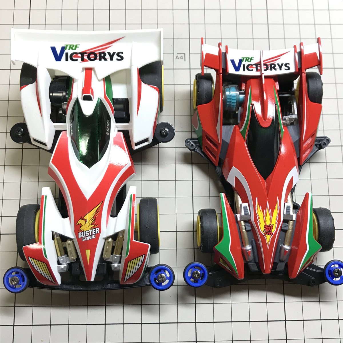 2台とも完成しましたが、まずはブリッツァーソニックから紹介します