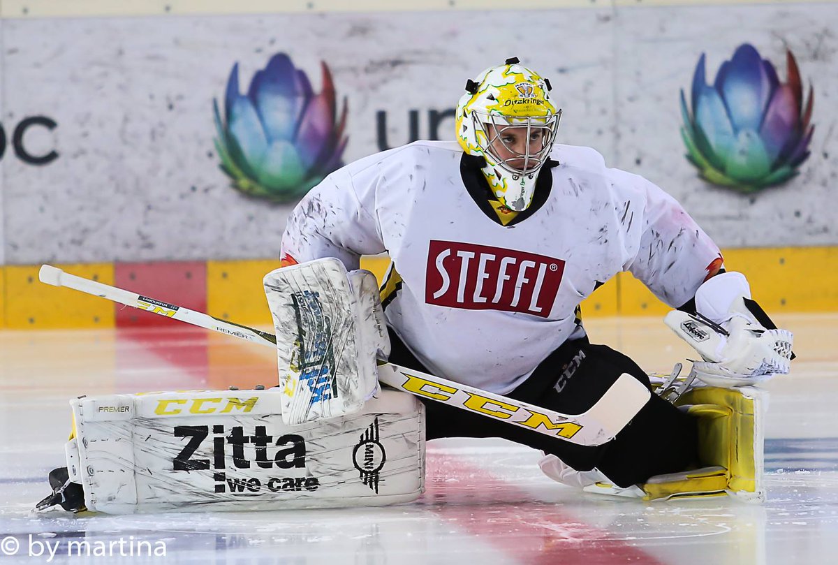 New blog post is up on the website! This one is for the kids our there who lack a goalie-specific coach. #focused 
jplgoaltending.com/blog/self-coac…