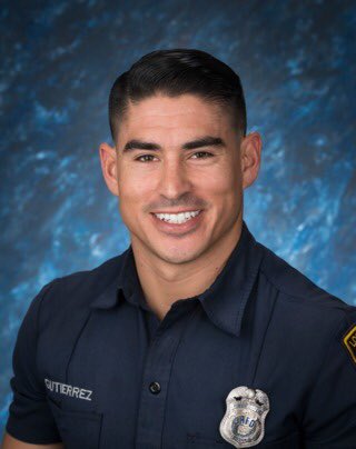 BillyGoldfeder's tweet photo. FIREFIGHTER SAVES 4 UNCONSCIOUS CHILDREN TRAPPED IN DWELLING FIRE-ALL 4 SURVIVED. Los Angeles City Firefighter Bryce Gutierrez Receives Firehouse Michael O. McNamee Valor Award 
https://t.co/10wvP1vunF @LAFD @LAFDChief @FirehouseNews @IAFFNewsDesk @IAFC_SHS #firefighter https://t.co/3MXuGHaeN9