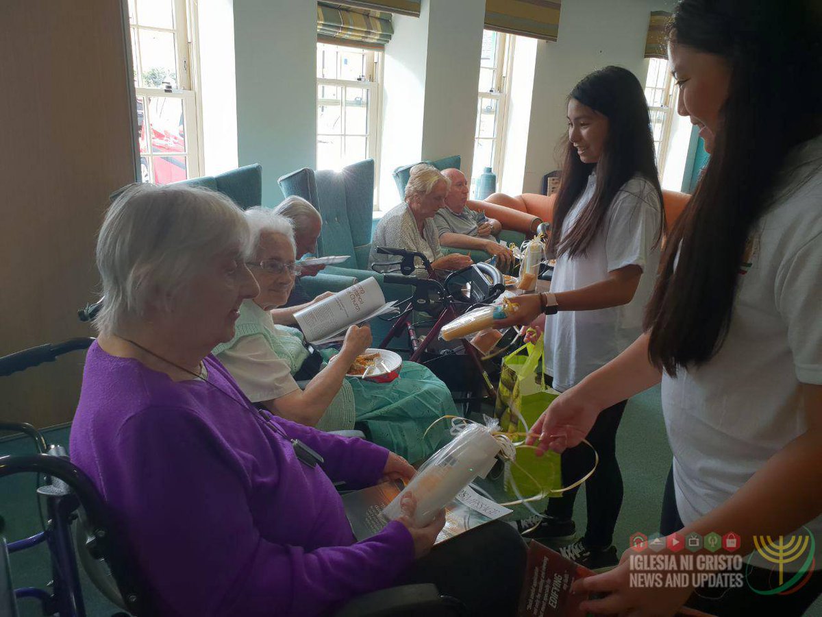 INCNews_Updates's tweet photo. The Church Of Christ members from the Local Congregation of Cheltenham, Ecclesiastical District of United Kingdom, recently held an INCGiving Singing for A Cause activity. This was conducted for the elderly residents of the Mulberry Court Nursing Home. https://t.co/txvdMqMY12