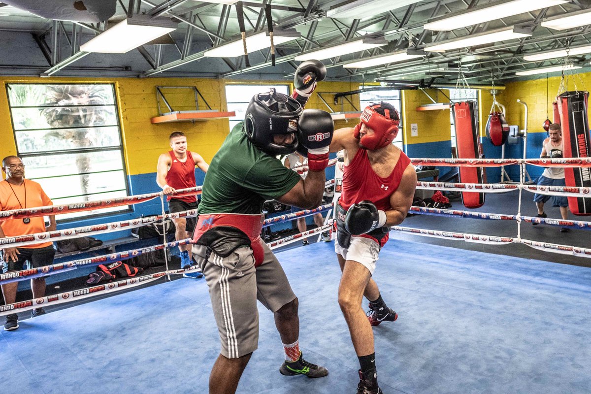 🇭🇷 <a href="/Filip_Hrgovic/">Filip Hrgovic_Official</a> hails Miami training camp!

Heavyweight star believes he has had the best possible preparations ahead of <a href="/WBCBoxing/">World Boxing Council</a> title clash with Amir Mansour at Arena Zagreb!

📰 Full story: bit.ly/2PPsdJb

#HrgovicMansour #TheHomecoming #TeamSauerland #Boxing