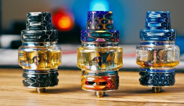 Smok_Direct's tweet photo. The Falcon Has Landed In An All New Resin Design, New M2 Mesh Coil &amp; Smoother Airflow!
Check out in https://t.co/dJiByYFAgb
#horizontech #horizontechfalcon #falcontank #falconresintank #falcontank #falconresin #subohm #meshtank #vapelove #vapeflavor #vapedaily #vapecommunity https://t.co/kQMxN9YRYB
